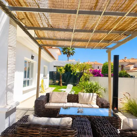 Villa Cosy With Private Pool