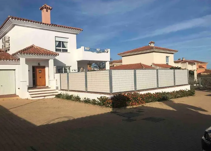 Cosy With Private Pool Willa Fuengirola