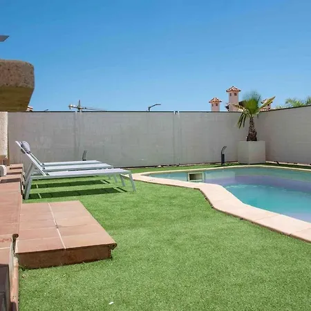 Cosy With Private Pool Fuengirola